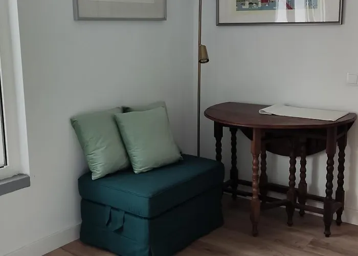 Cozy Room Close To Cascais Downtown